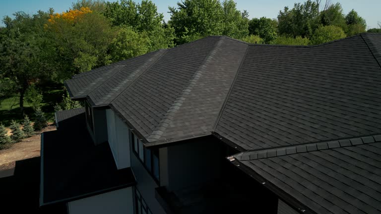 Best Asphalt Shingles Roofing  in Gnadenhutten, OH